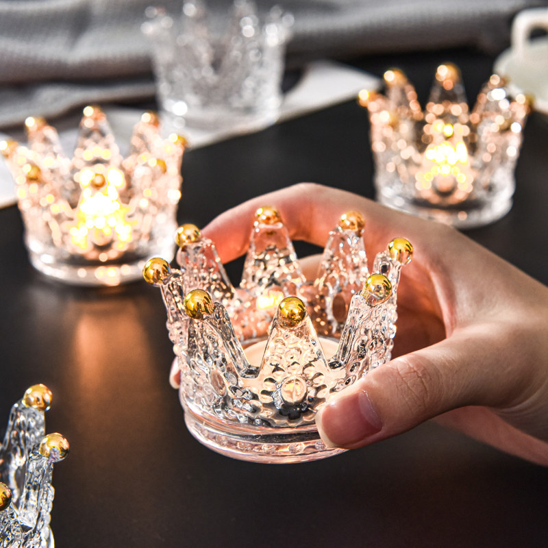 Creative Crown Candle Holder