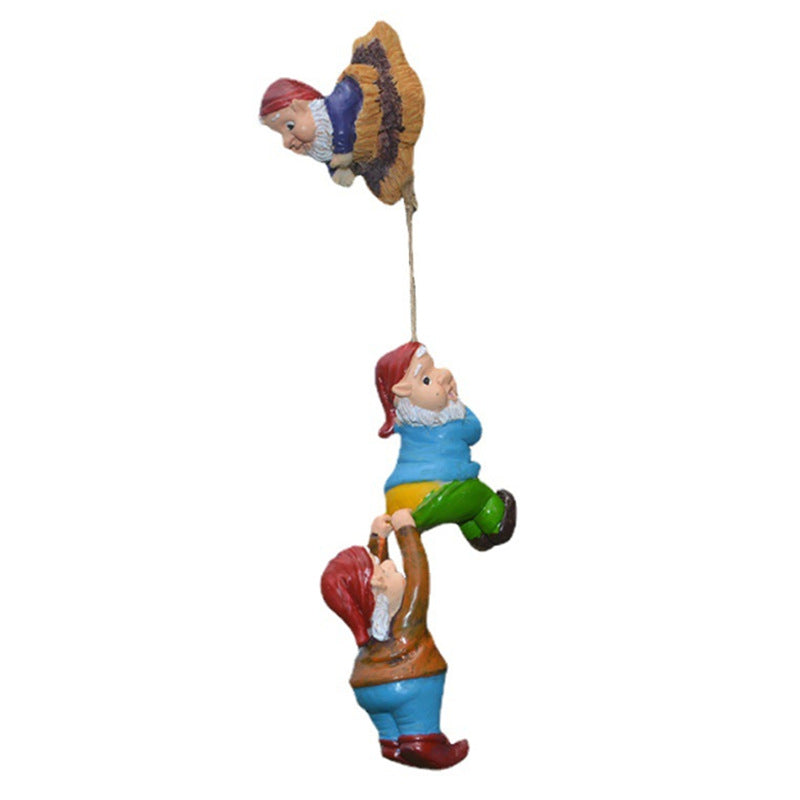 Dwarf Climbing Ornament