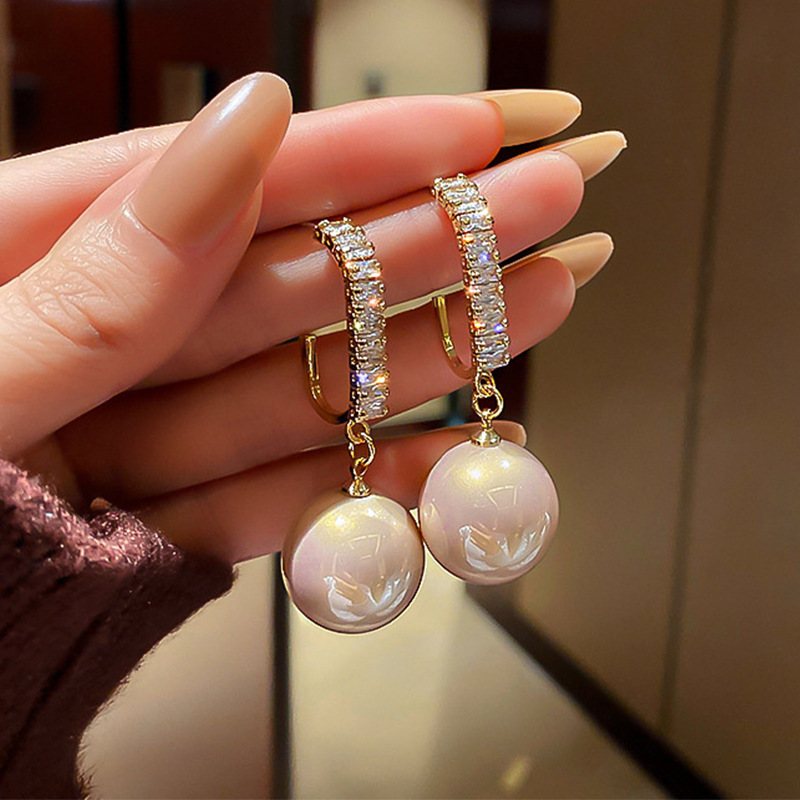 Pearl Drop Earrings