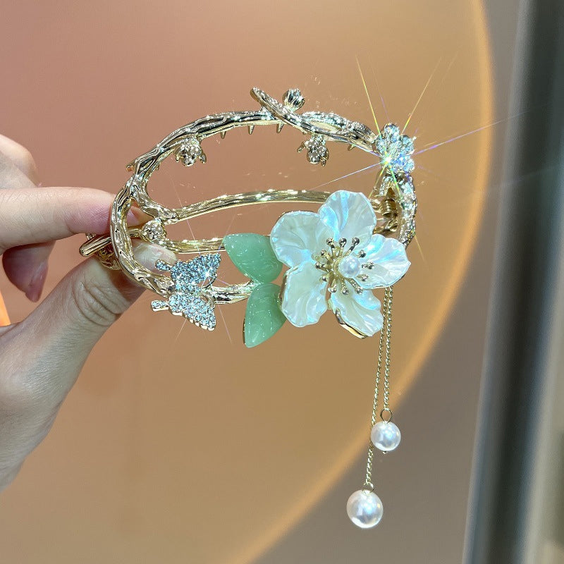 Floral Fringed Butterfly Hairpin