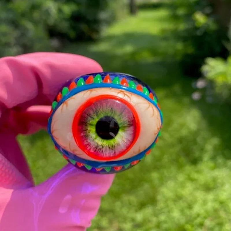 Tobacco Pipe of Eyeball Shape