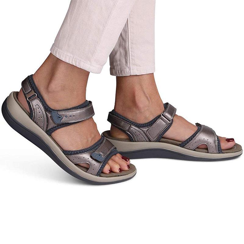 Casual sandals for women