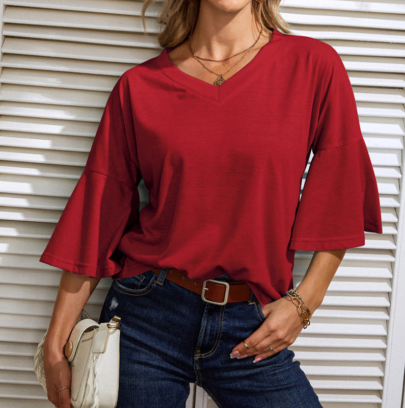 Plain V-neck flared T-shirt