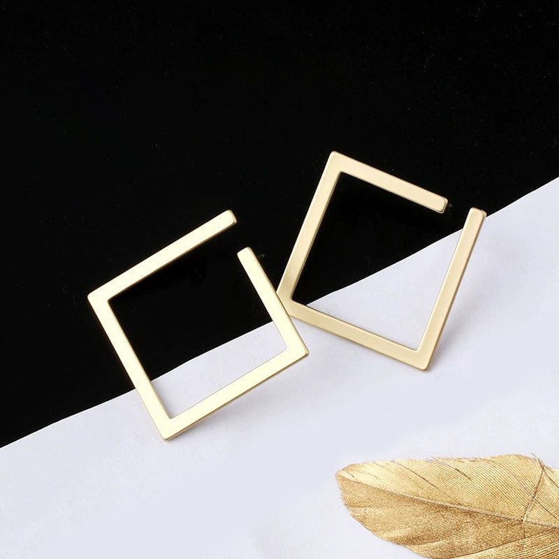 SQUARE HOOP EARRINGS