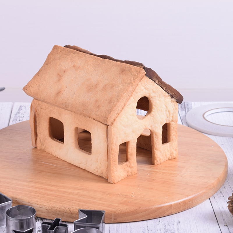 3D Ginger Bread House Cookie Set