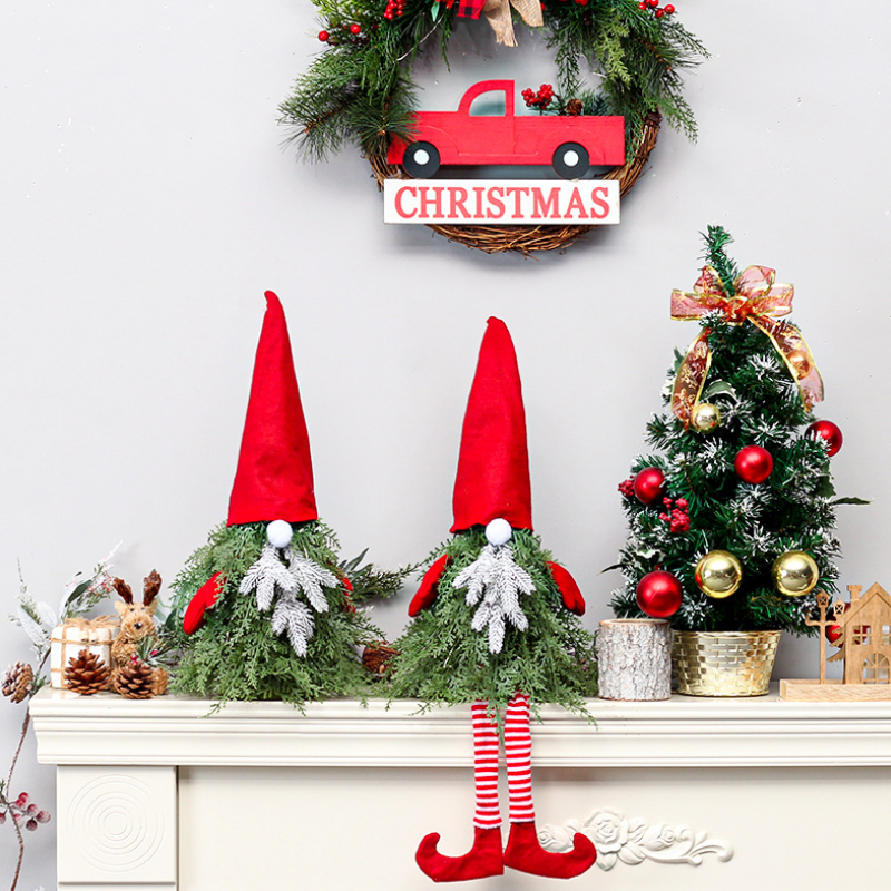 Santa Faceless Mini Christmas Tree