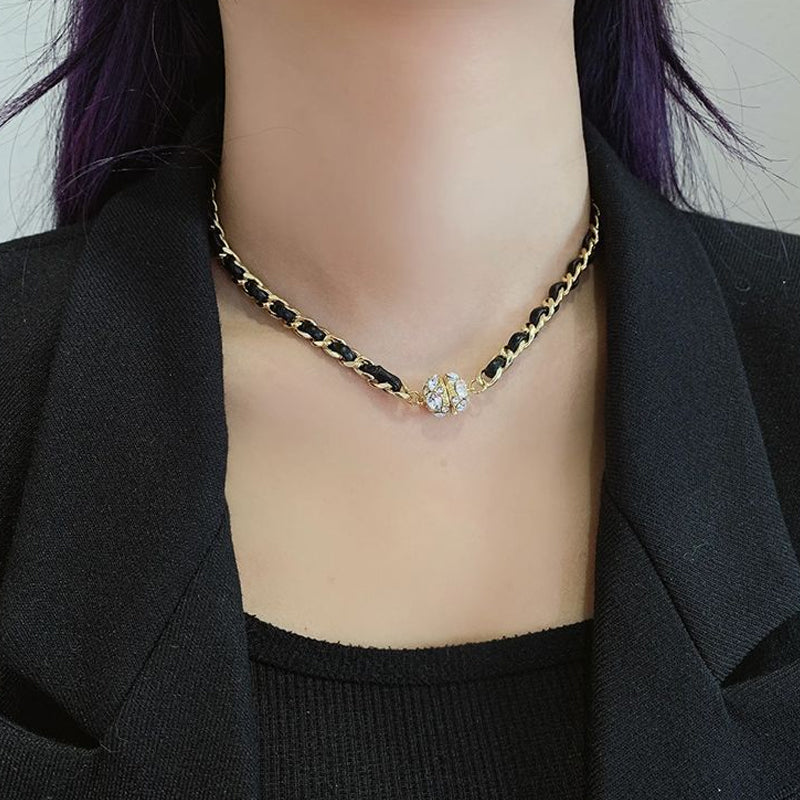 Stylish Magnetic Necklace