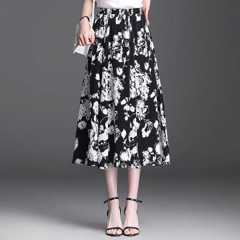 Simple Stretch Fitted A-Line Midi Skirt