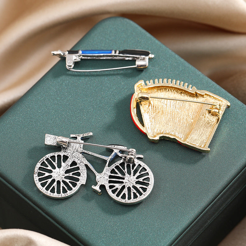 Vintage Sweet Brooch