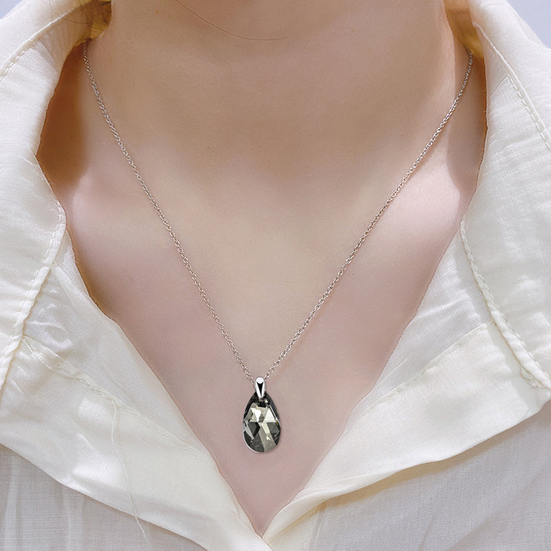 Black Aurora Crystal Necklace
