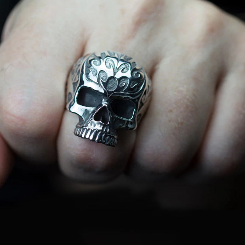 CARVED SKULL RING