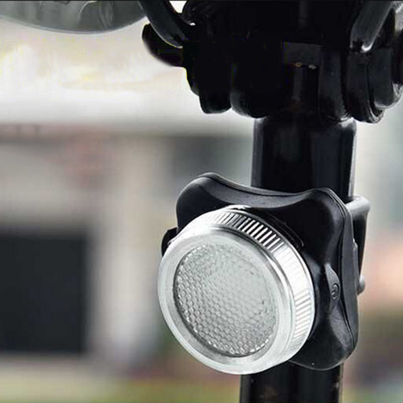 Bicycle USB charging headlight