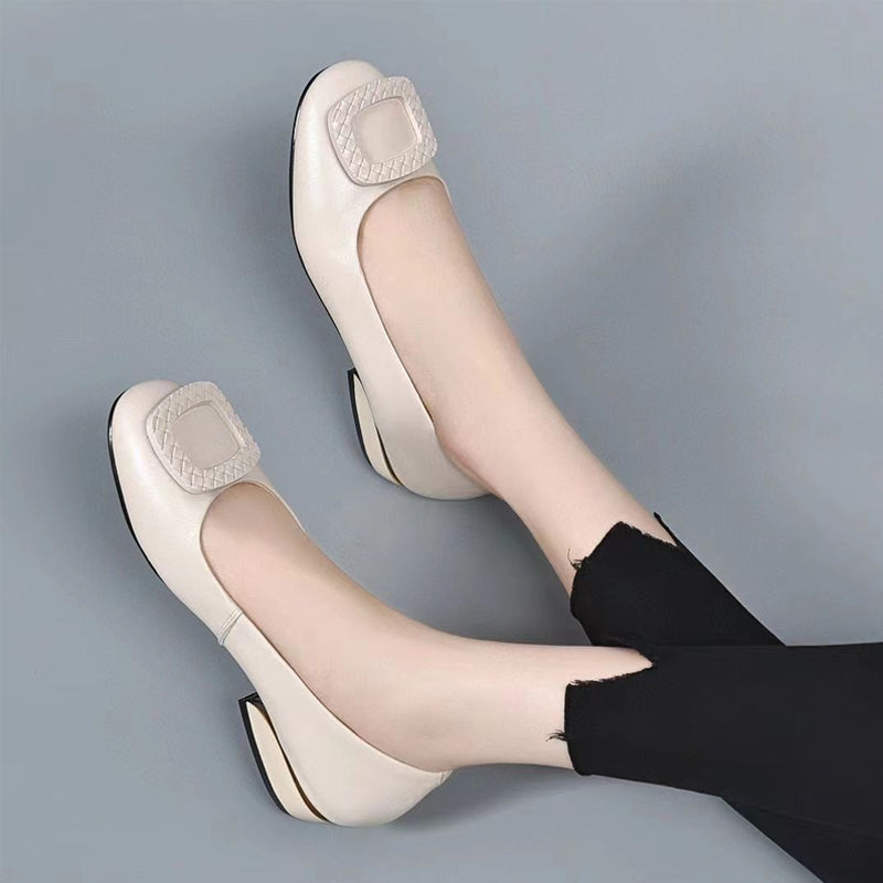 Medium Heel Leather Shoes