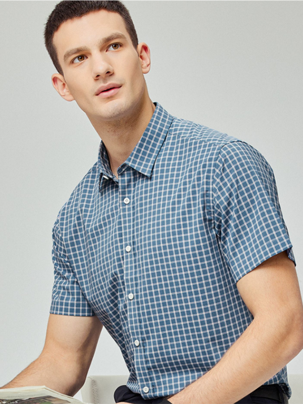 Men's Checkered Short Sleeve Shirt
