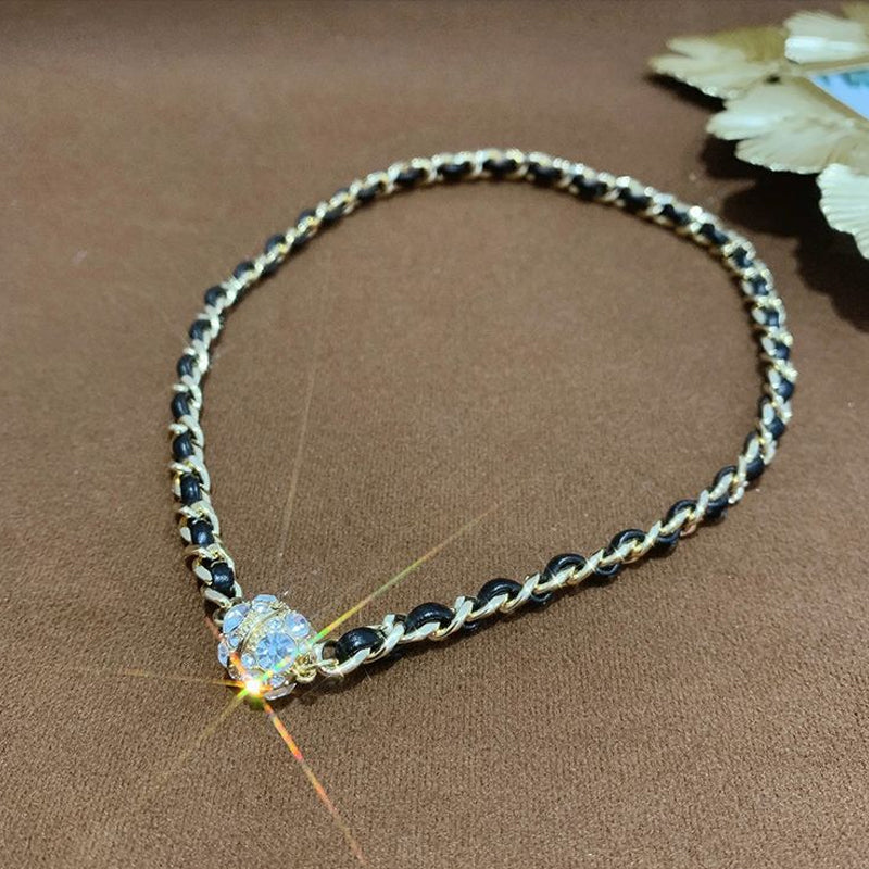 Stylish Magnetic Necklace