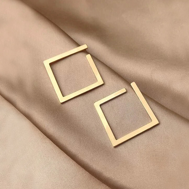 SQUARE HOOP EARRINGS