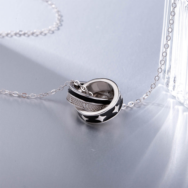 Interlocking Round Necklace