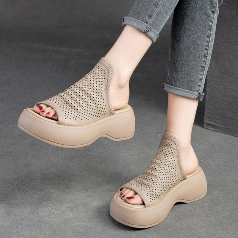 Women’s Breathable Hollowed-out Leather Sandals