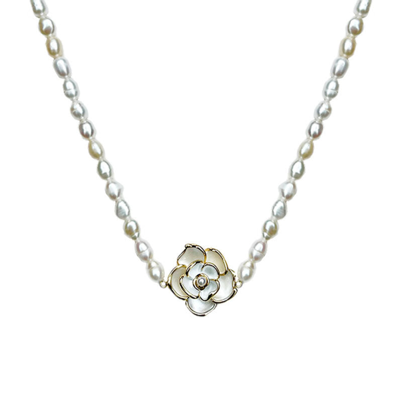 Sparkling Diamond Flower Pearl Necklace