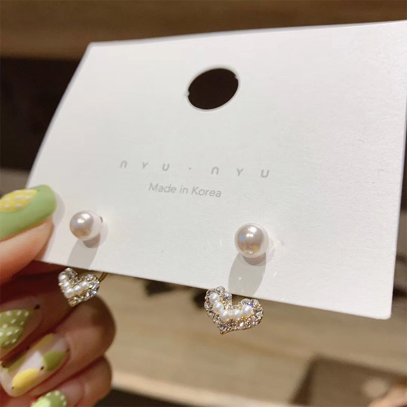 Pearl Love Stud Earrings