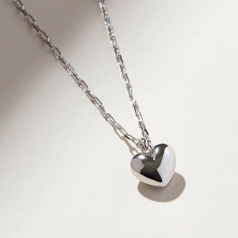 Simple Three-dimensional Heart Necklace