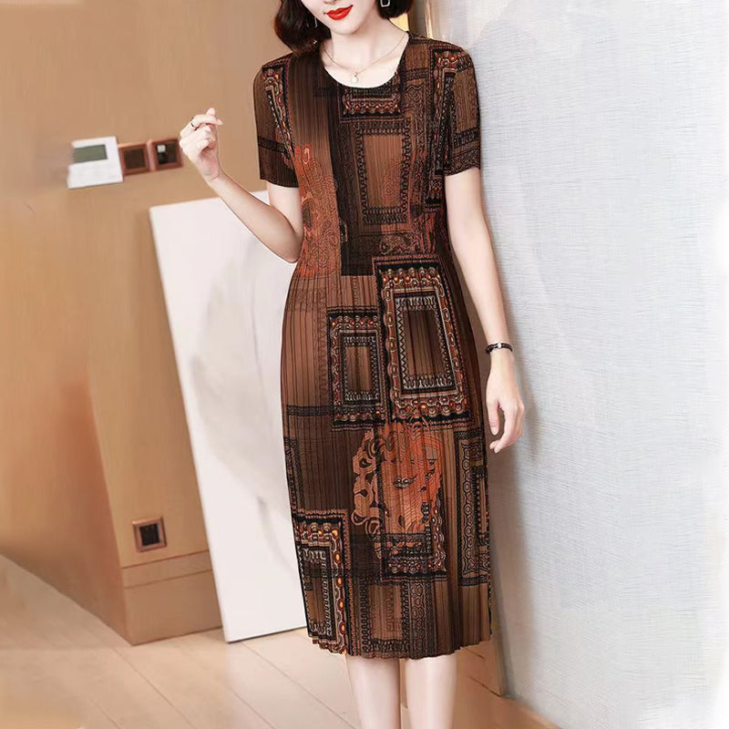 Fashionable Pleated Dress