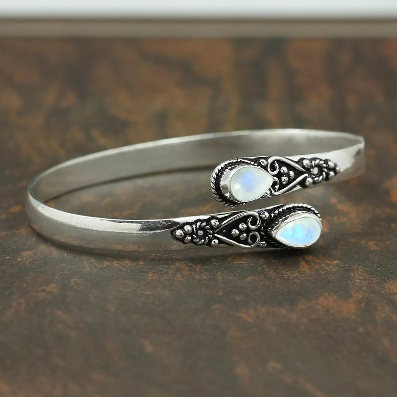 Inlaid Green Onyx Bracelet