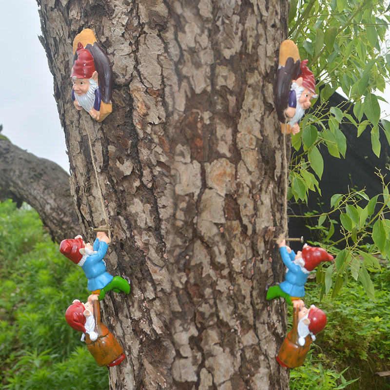 Dwarf Climbing Ornament