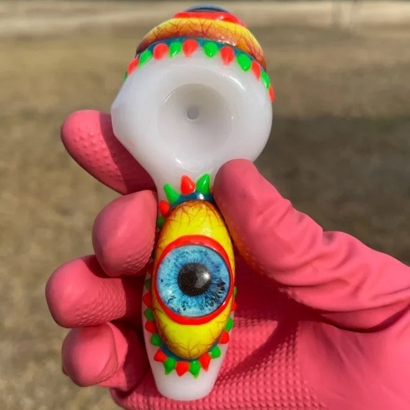 Tobacco Pipe of Eyeball Shape