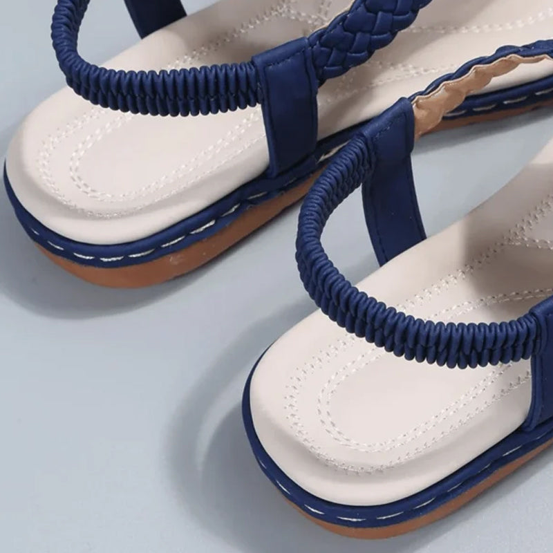 Crystal Rome Fashion Clip Toe Slippers