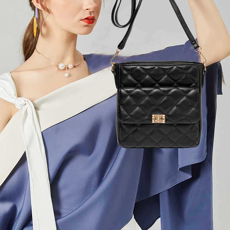 Lightweight Large Capacity Elegant Crossbody Bag
