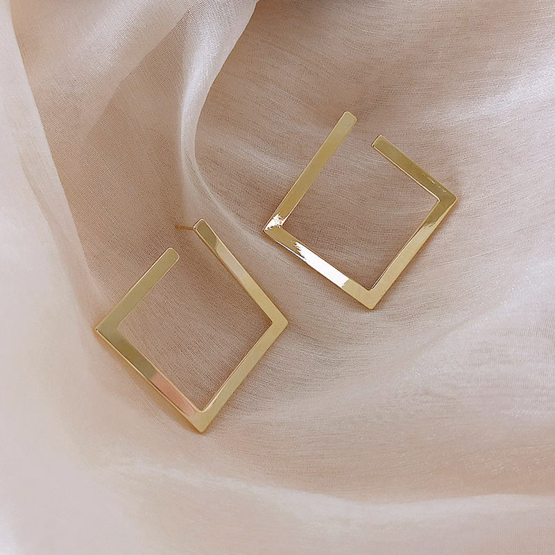 SQUARE HOOP EARRINGS