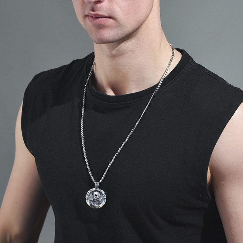 Skull Pendant Necklace