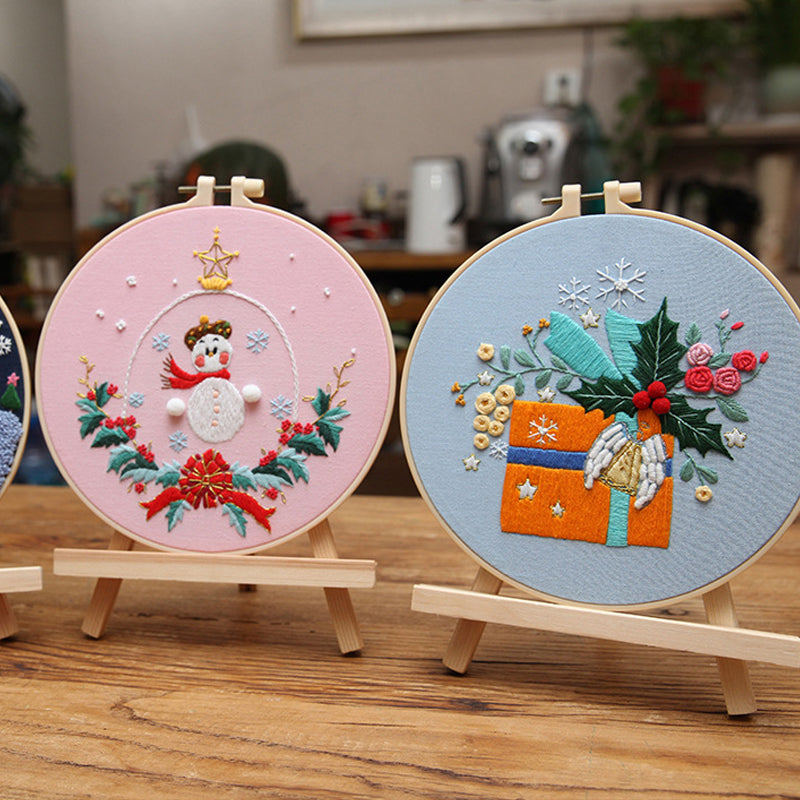 DIY Christmas Embroidery