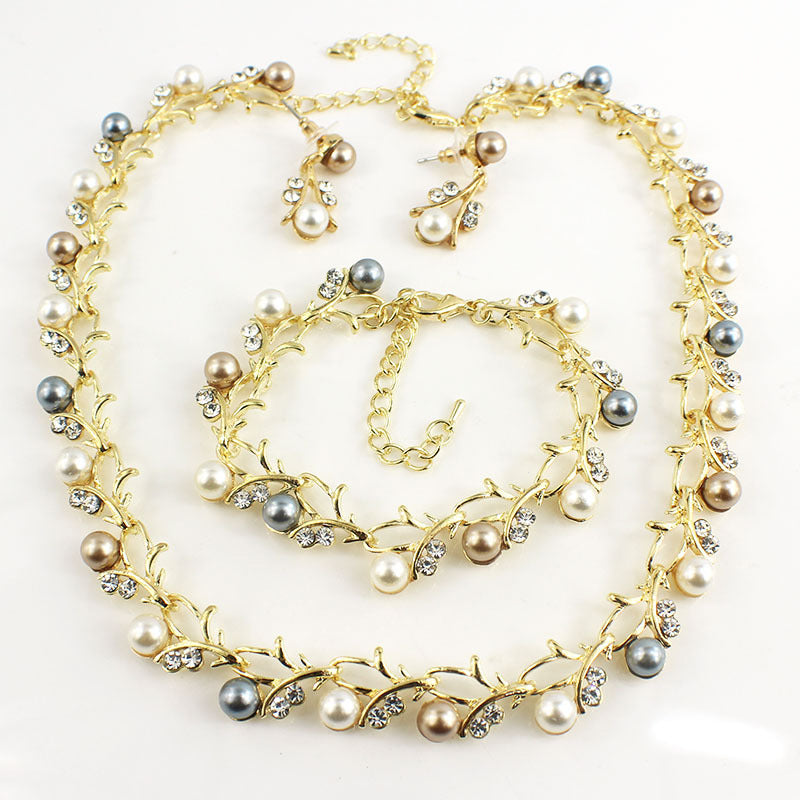 Three-Piece Pearl Earring Necklace Bracelet