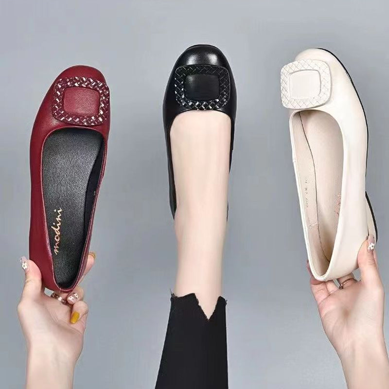 Medium Heel Leather Shoes