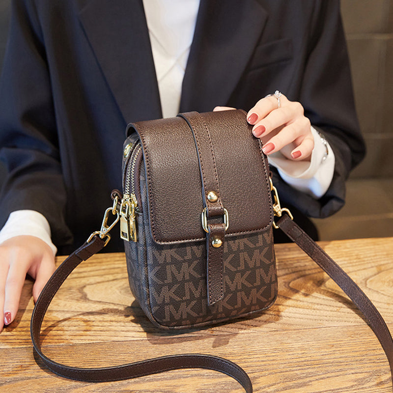 Women's shoulder bag for spring and summer