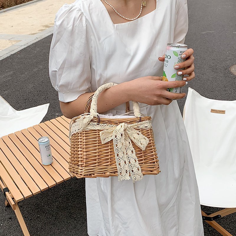 Faux Pearl Handle Straw Square Bag