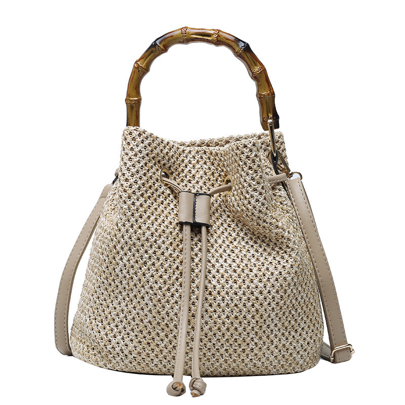 RATTAN STRAW BUCKET BAG