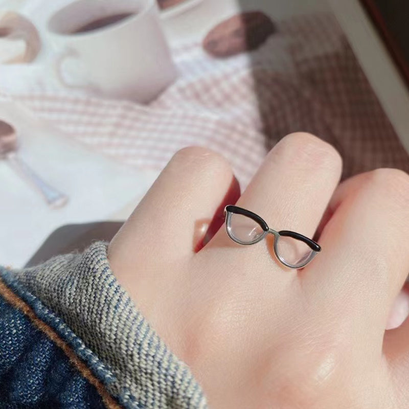 Glasses Ring