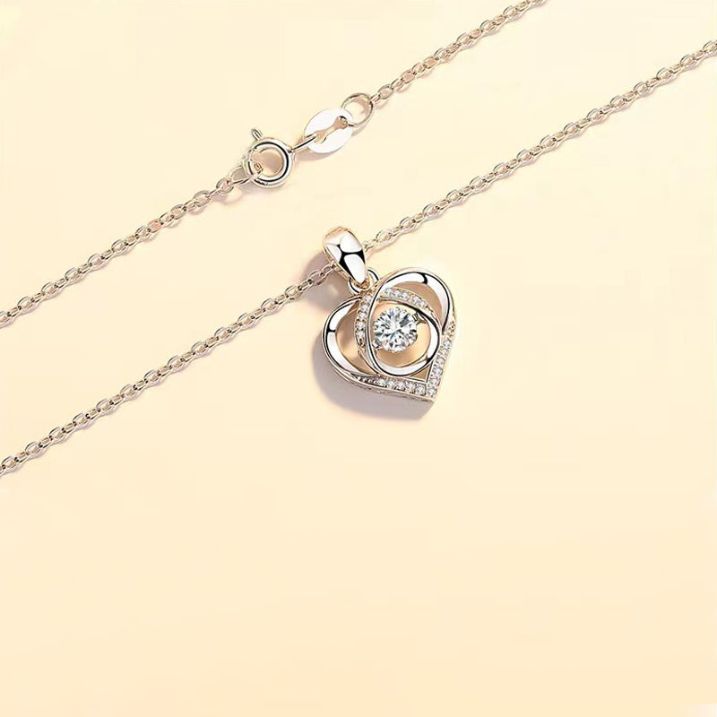 The Heart of the Ocean Necklace