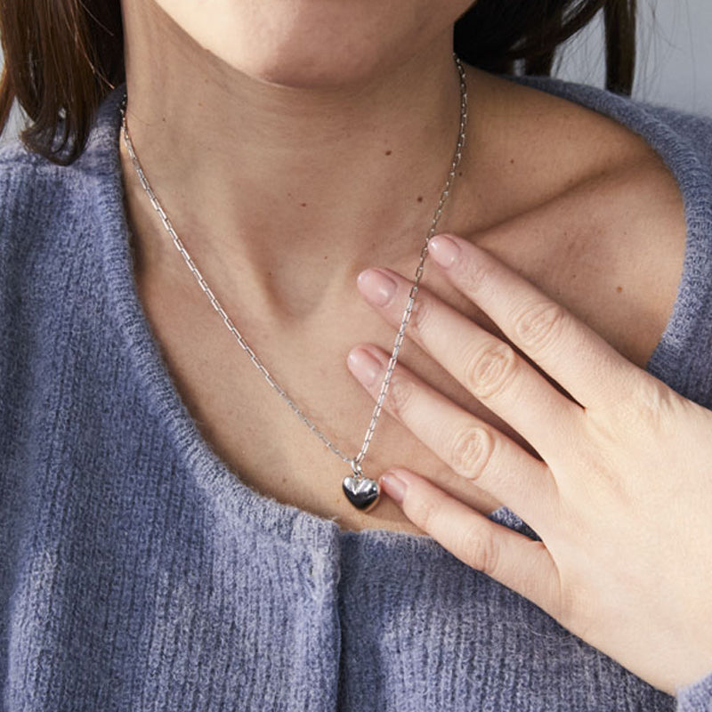 Simple Three-dimensional Heart Necklace