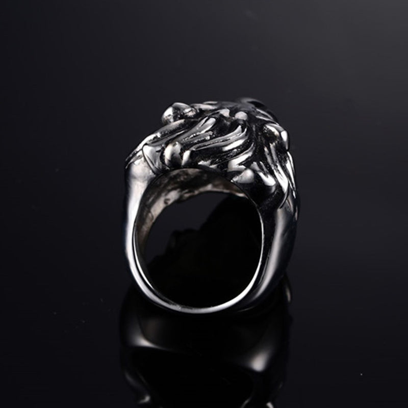 Retro Domineering Lion Head Ring