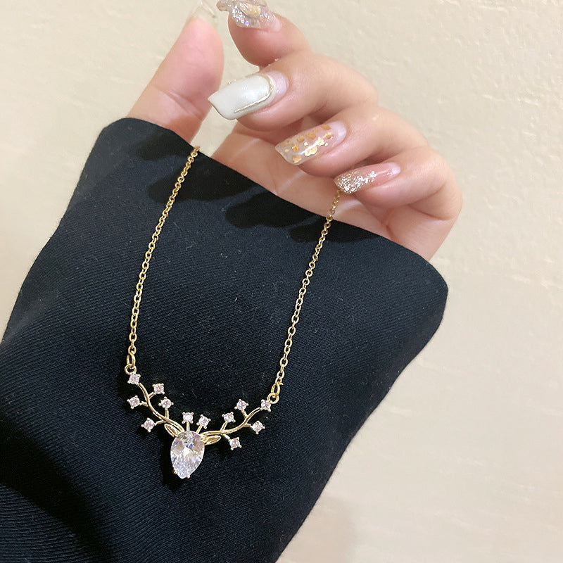 Glitter Deer Titanium Necklace