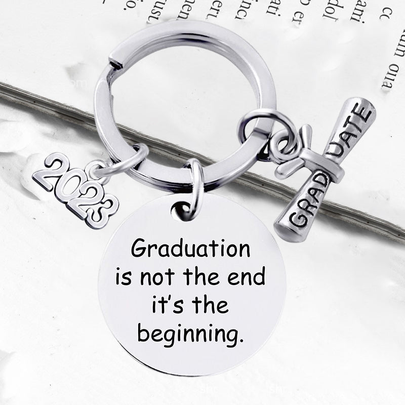 2023 Graduation Season Metal Keychain Gift with gift box