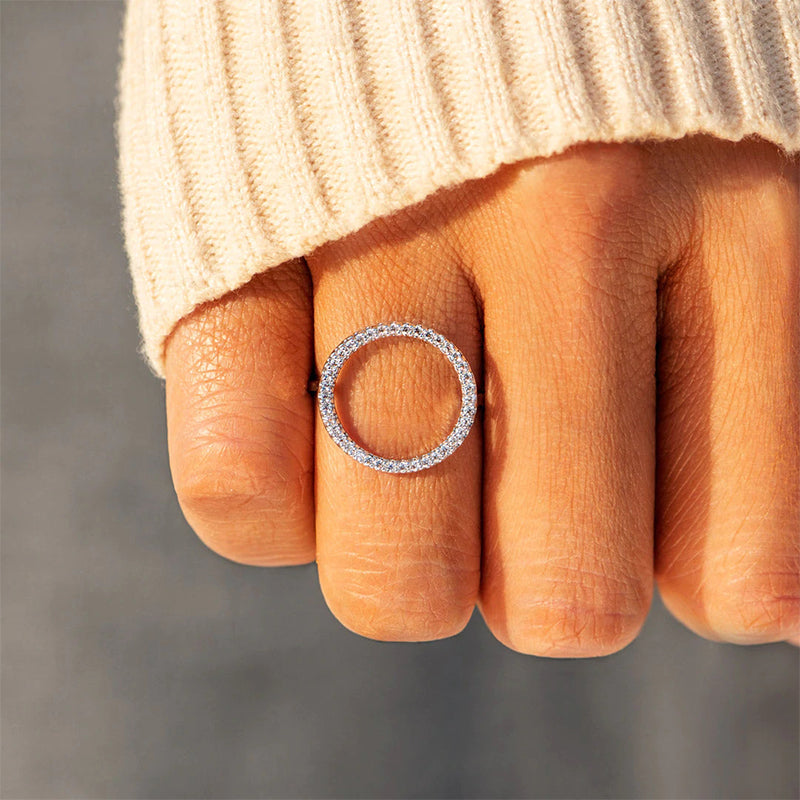 Circle Diamond Ring