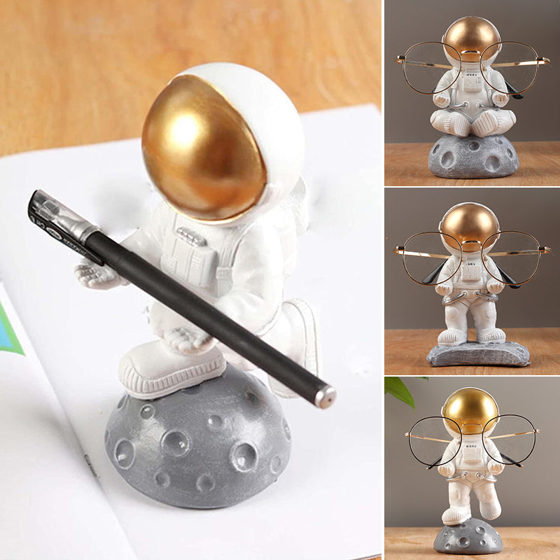 Astronaut Spectacle Holder