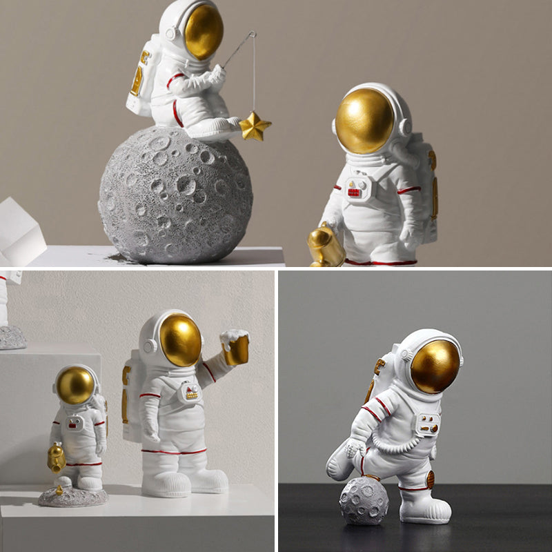 Creative Astronaut Desktop Decoration