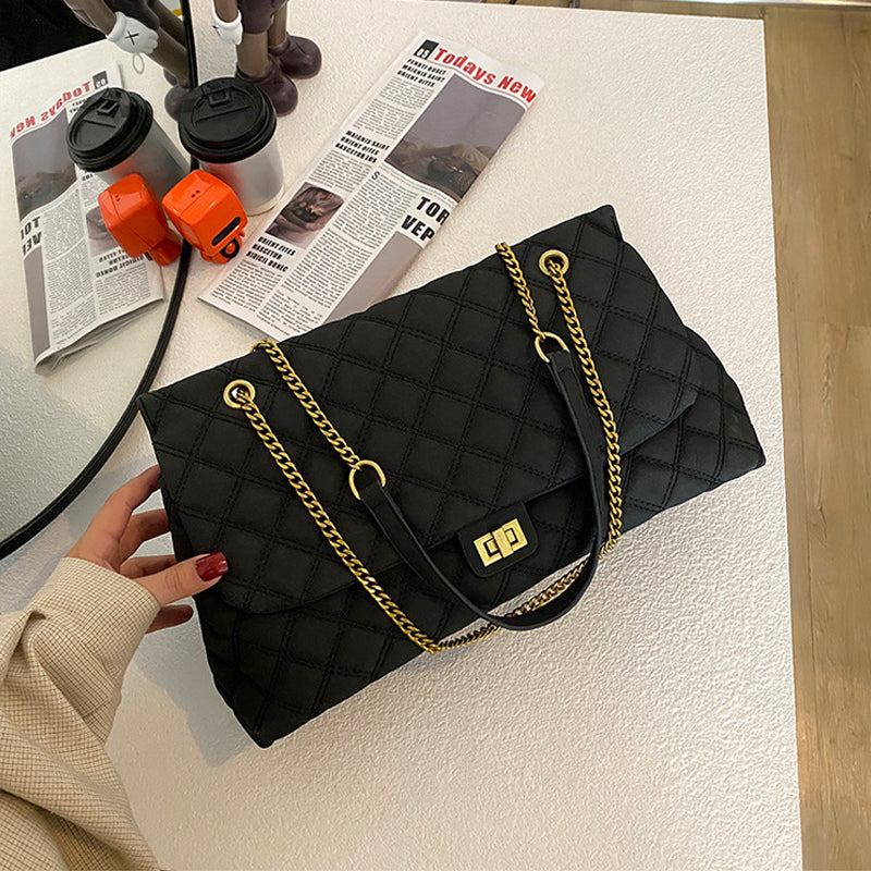 Frosted Diamond Chain One Shoulder Underarm Bag