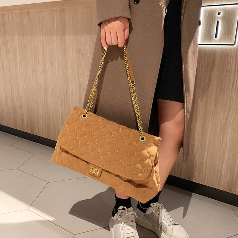 Frosted Diamond Chain One Shoulder Underarm Bag